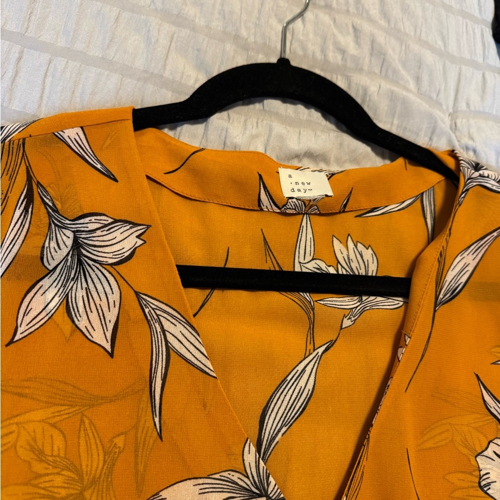 A New Day Mustard Floral Sleeve Blouse/ Sheer - Picture 9 of 10